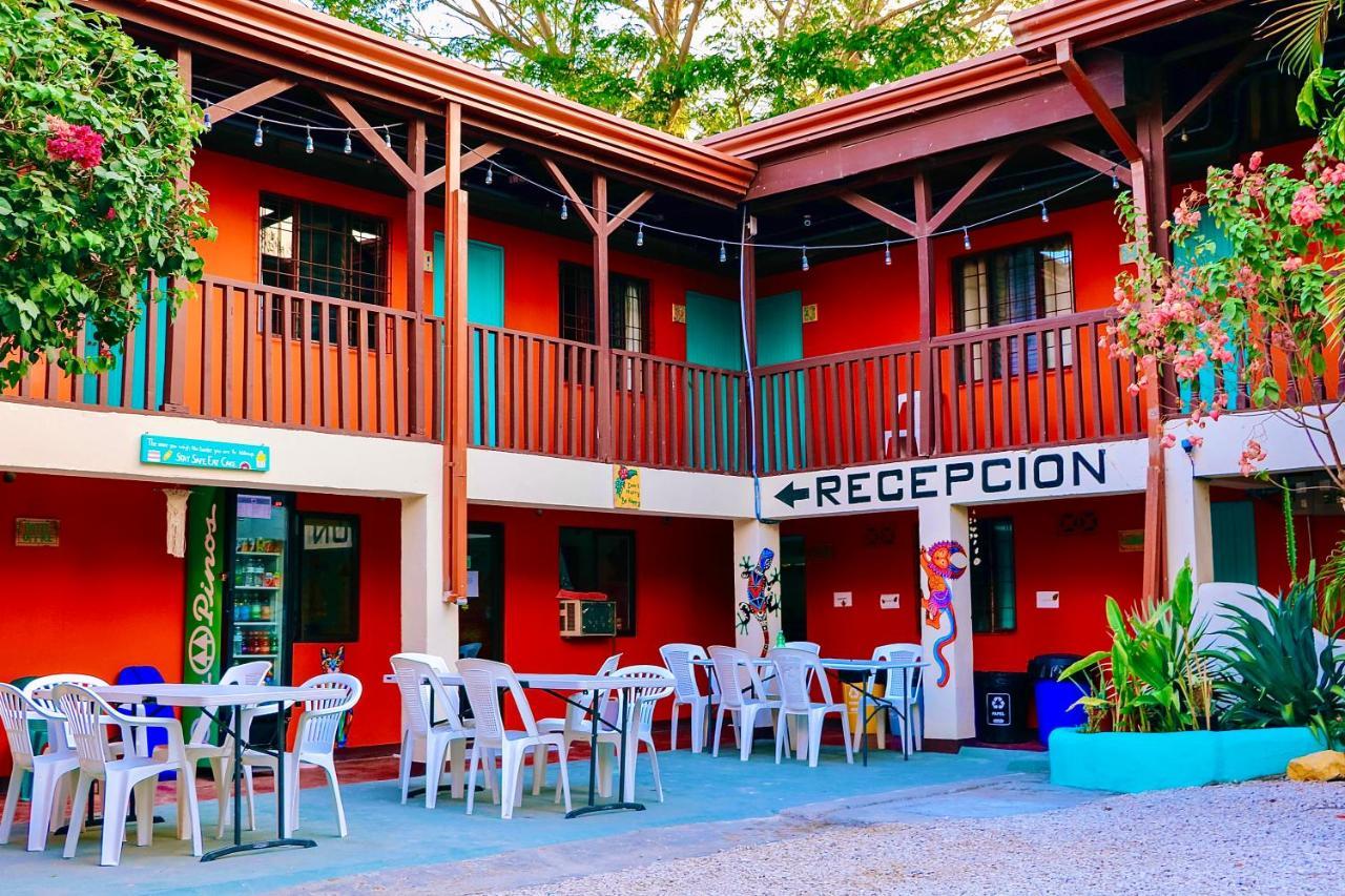 Blue Iguana Hotel ซามารา ภายนอก รูปภาพ
